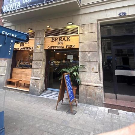 Break Bcn - Hostal & Coffeebar Barcelona Exterior foto